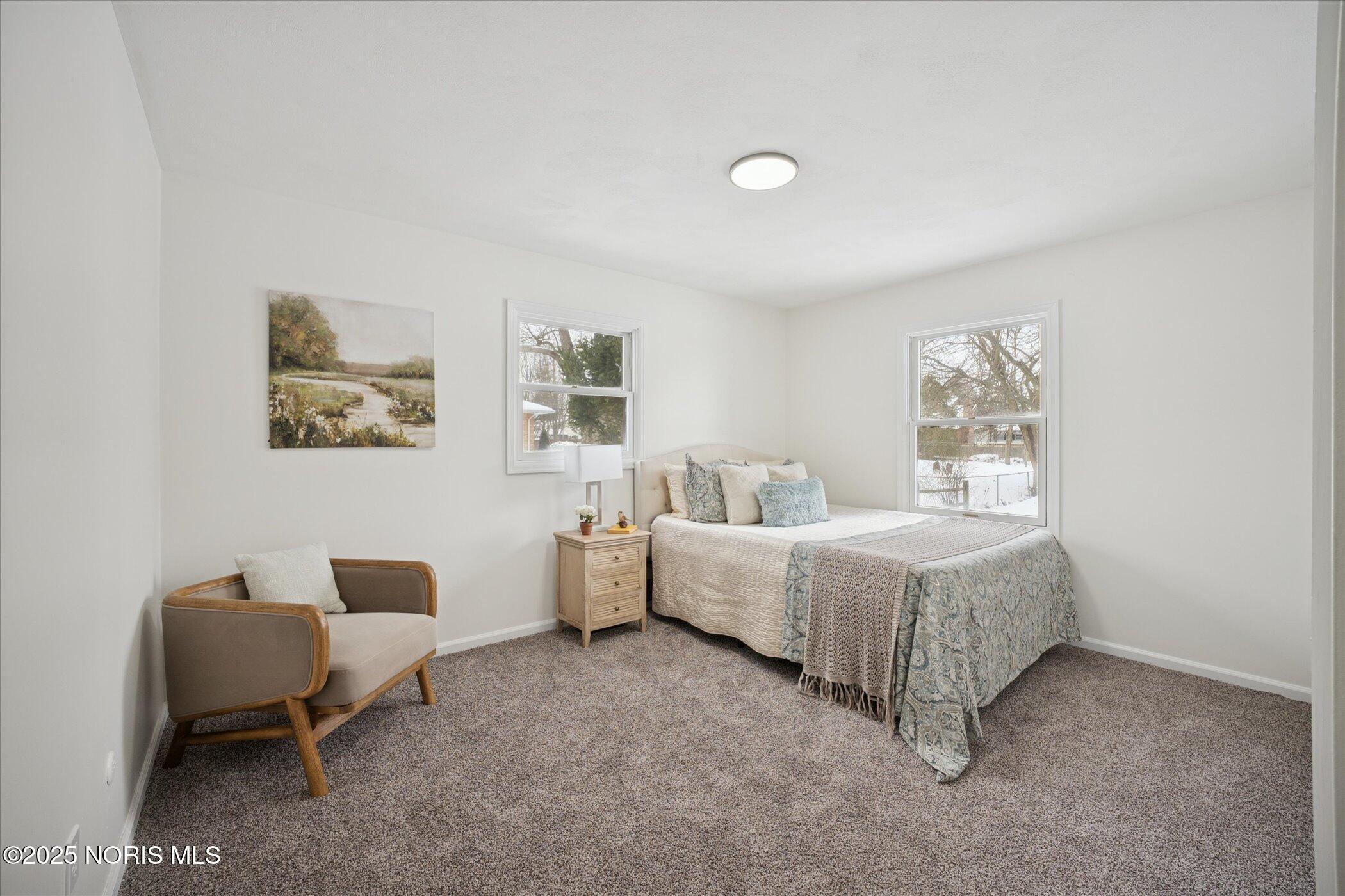 405 Normandie Boulevard