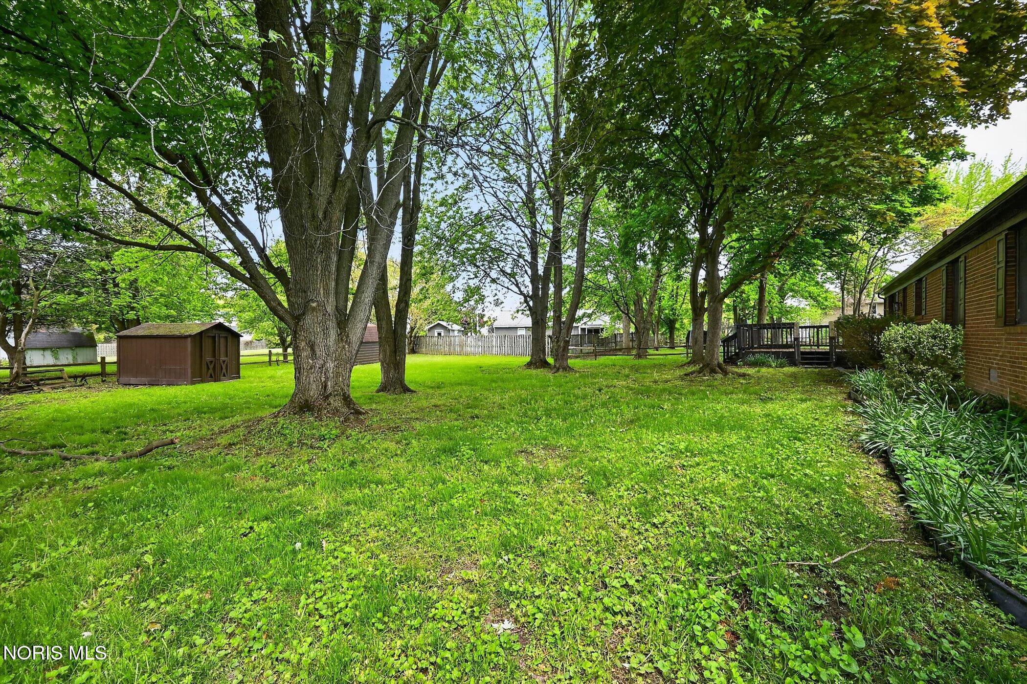 405 Normandie Boulevard