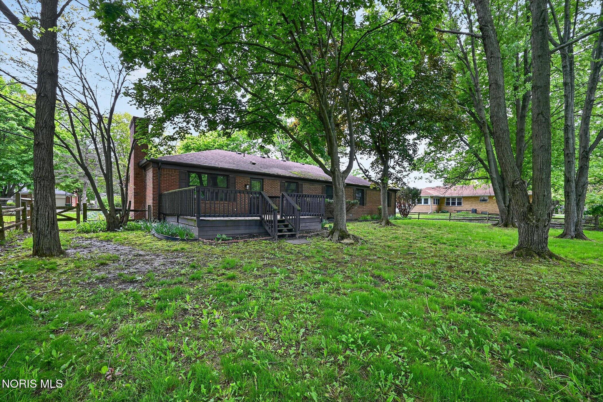 405 Normandie Boulevard