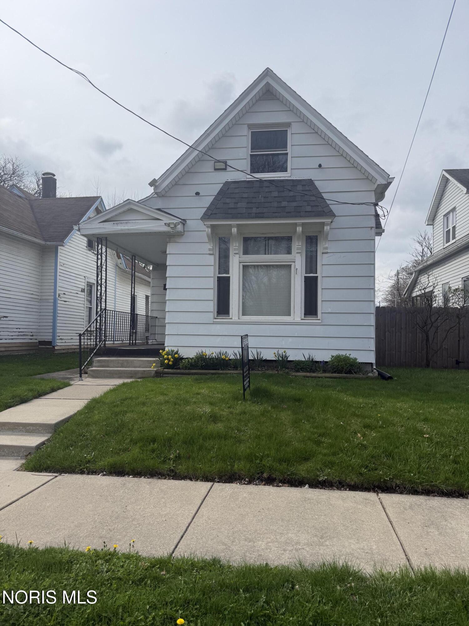 905 Walbridge Avenue