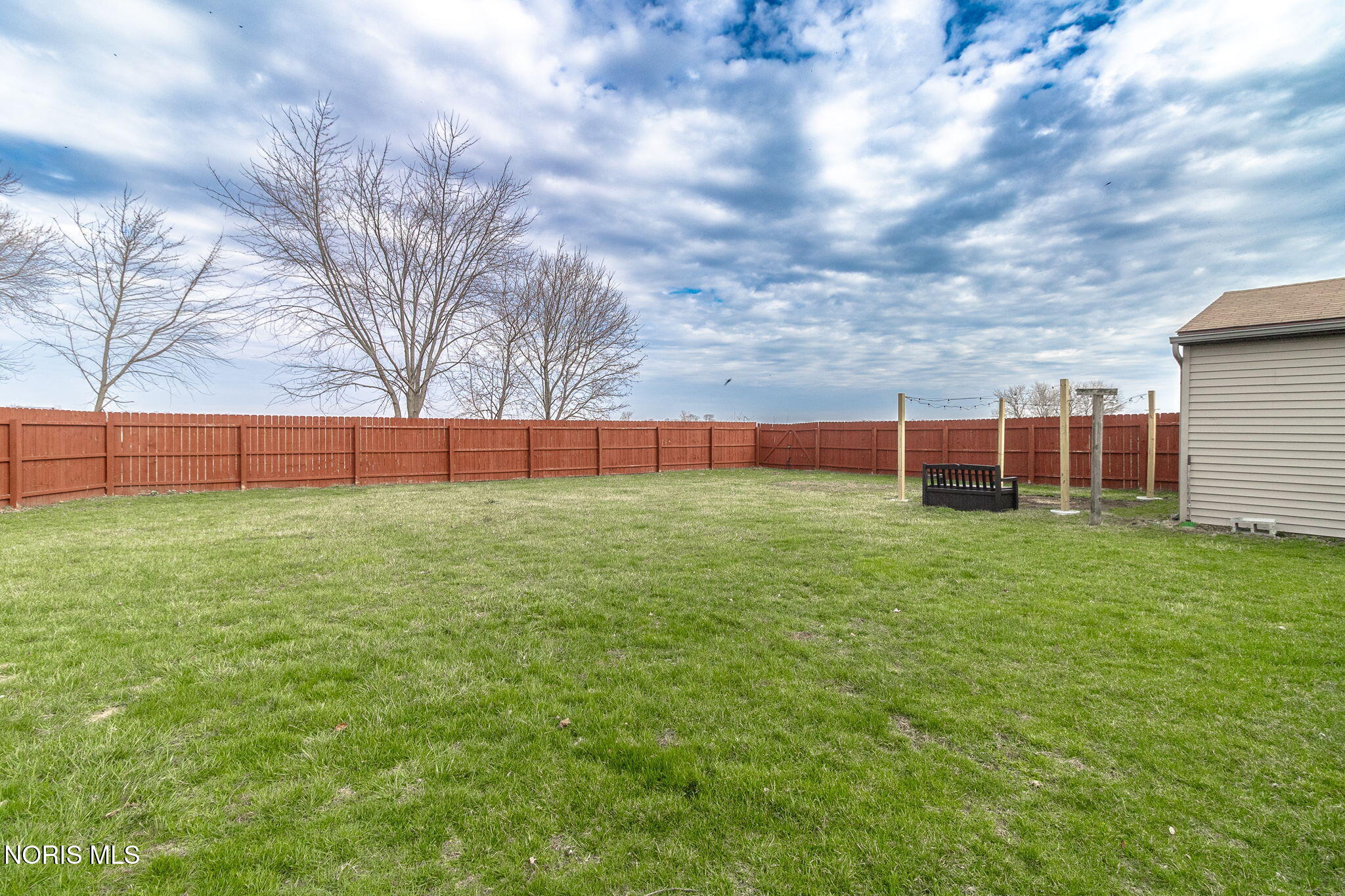 17151 W State Route 105