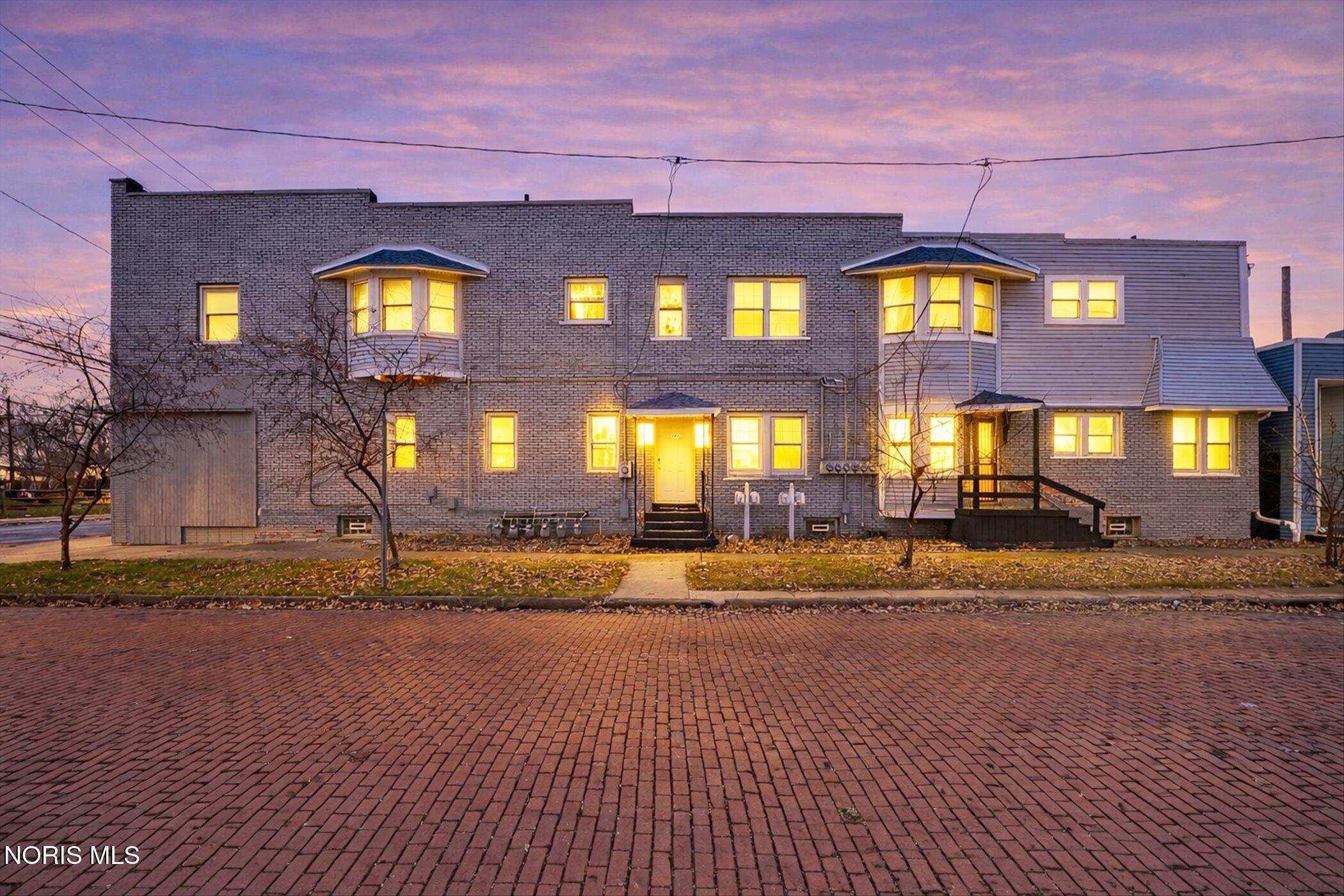 1732 Arlington Avenue