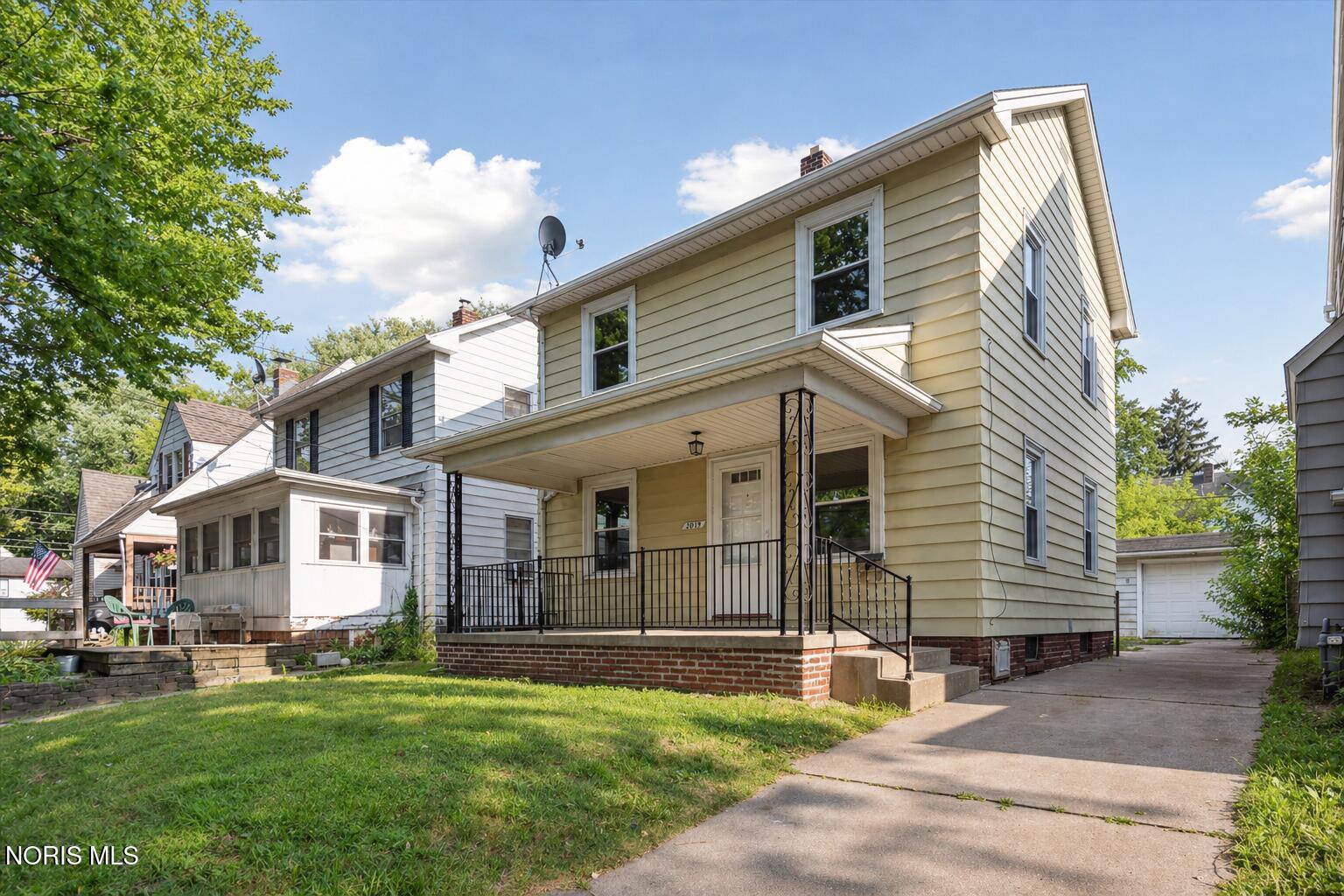 2013 Balkan Place