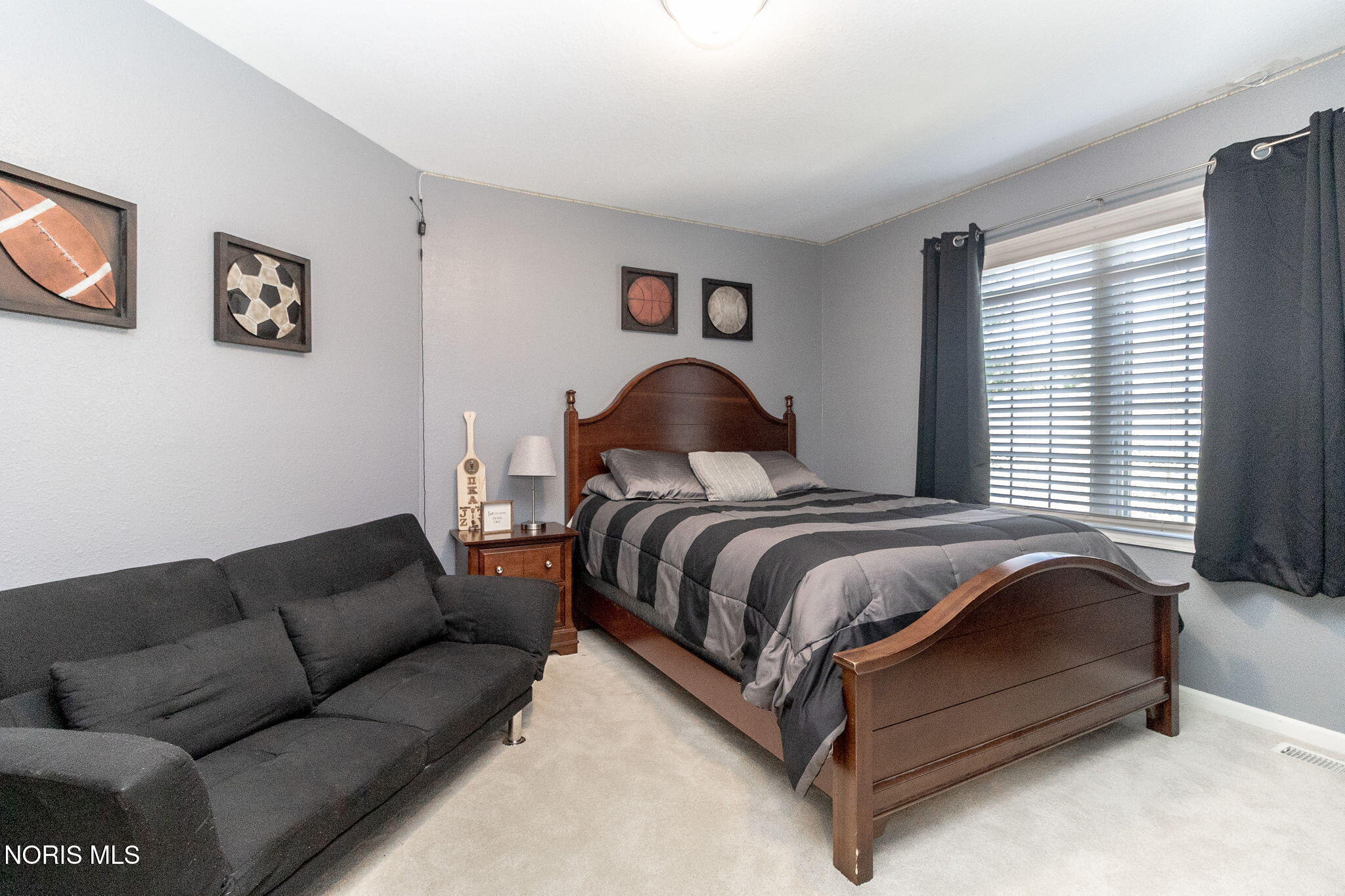 8948 Linden Lake Road