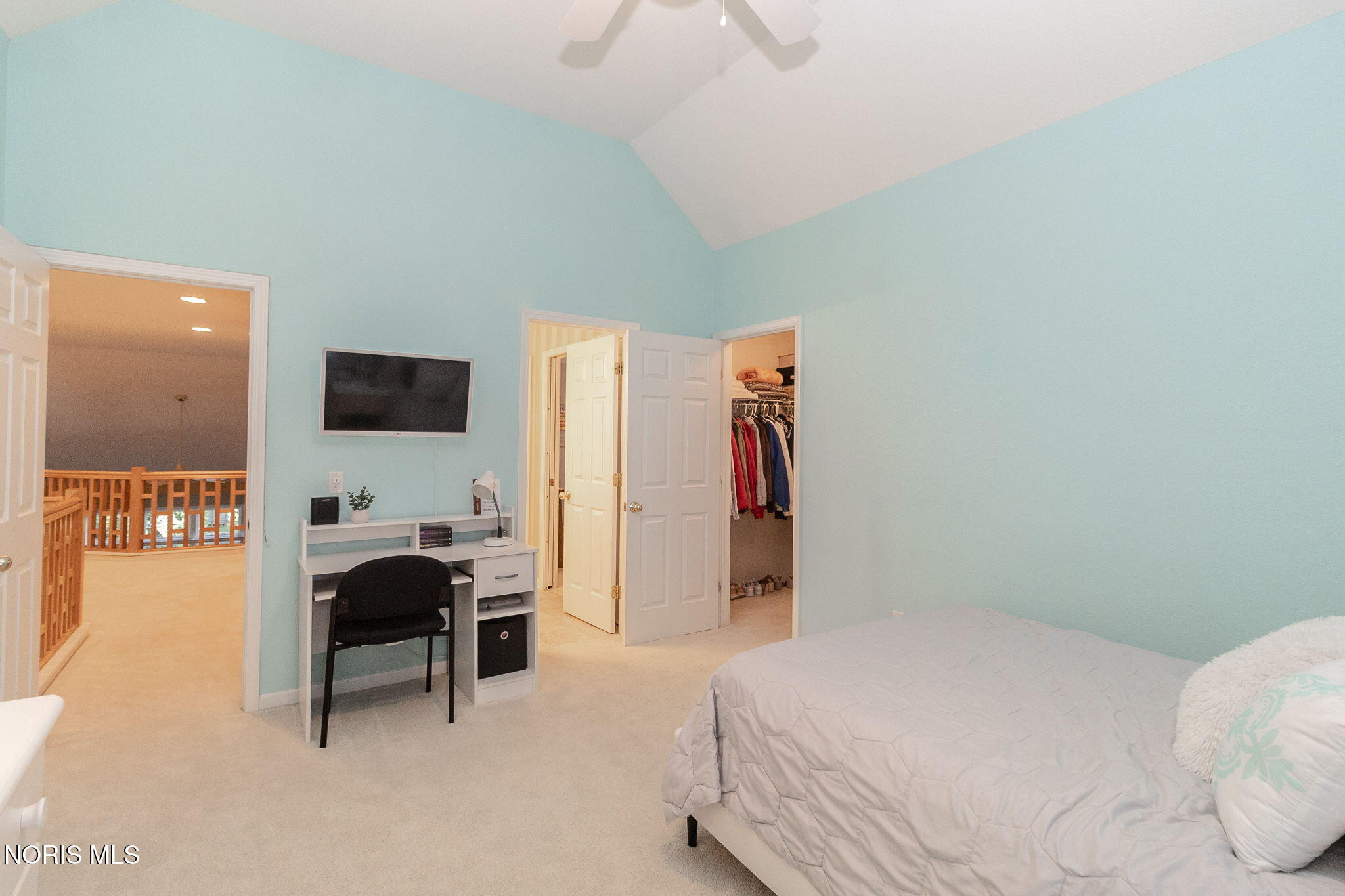 8948 Linden Lake Road