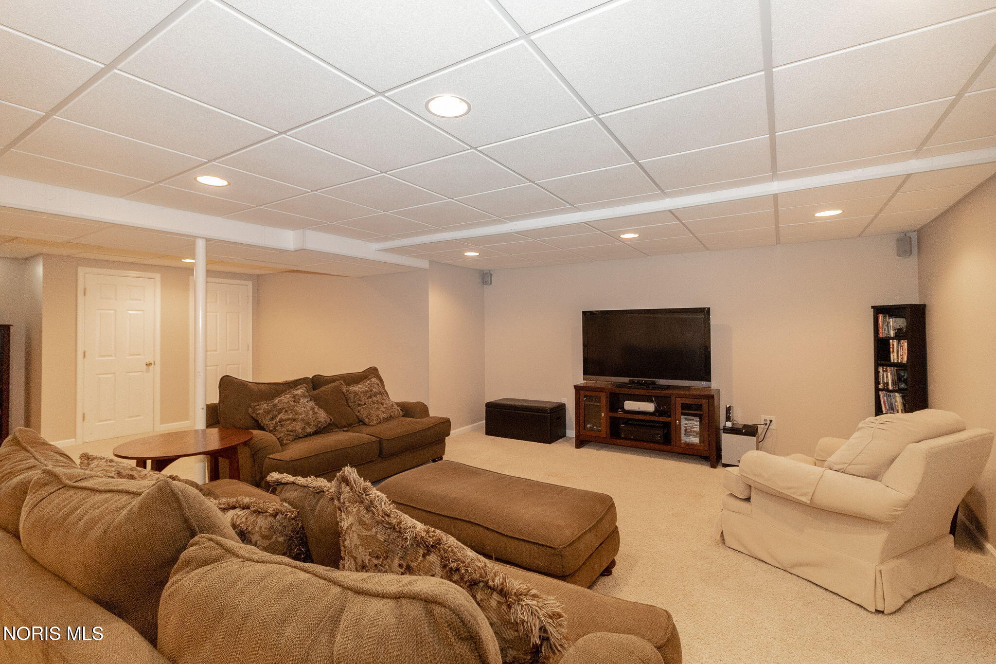 8948 Linden Lake Road