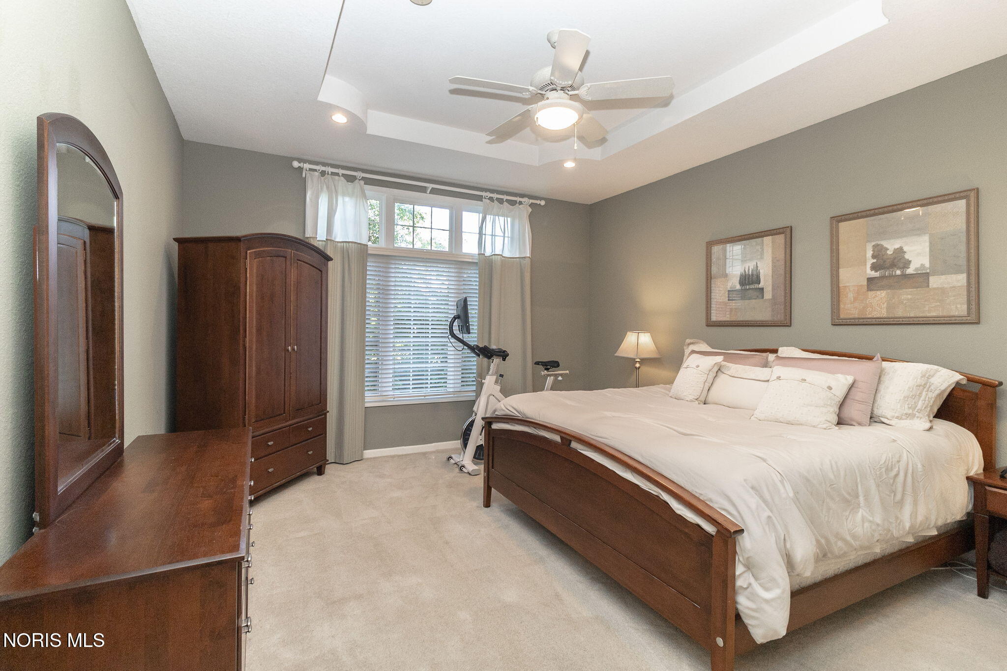 8948 Linden Lake Road