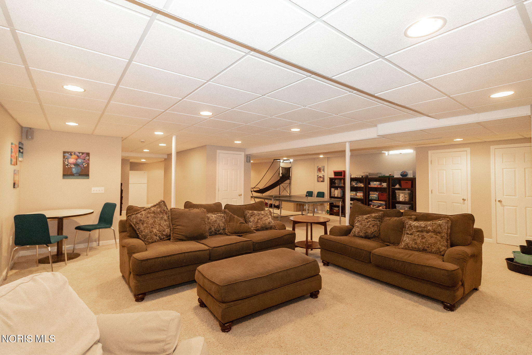 8948 Linden Lake Road