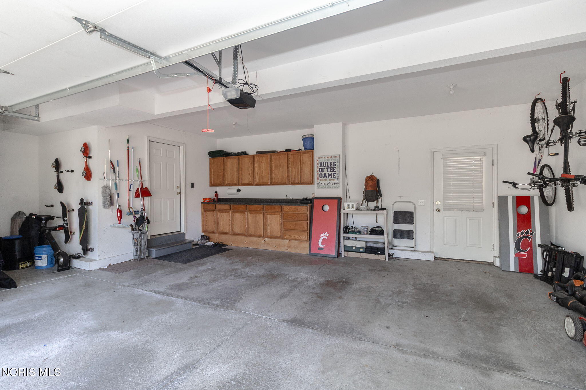 8948 Linden Lake Road