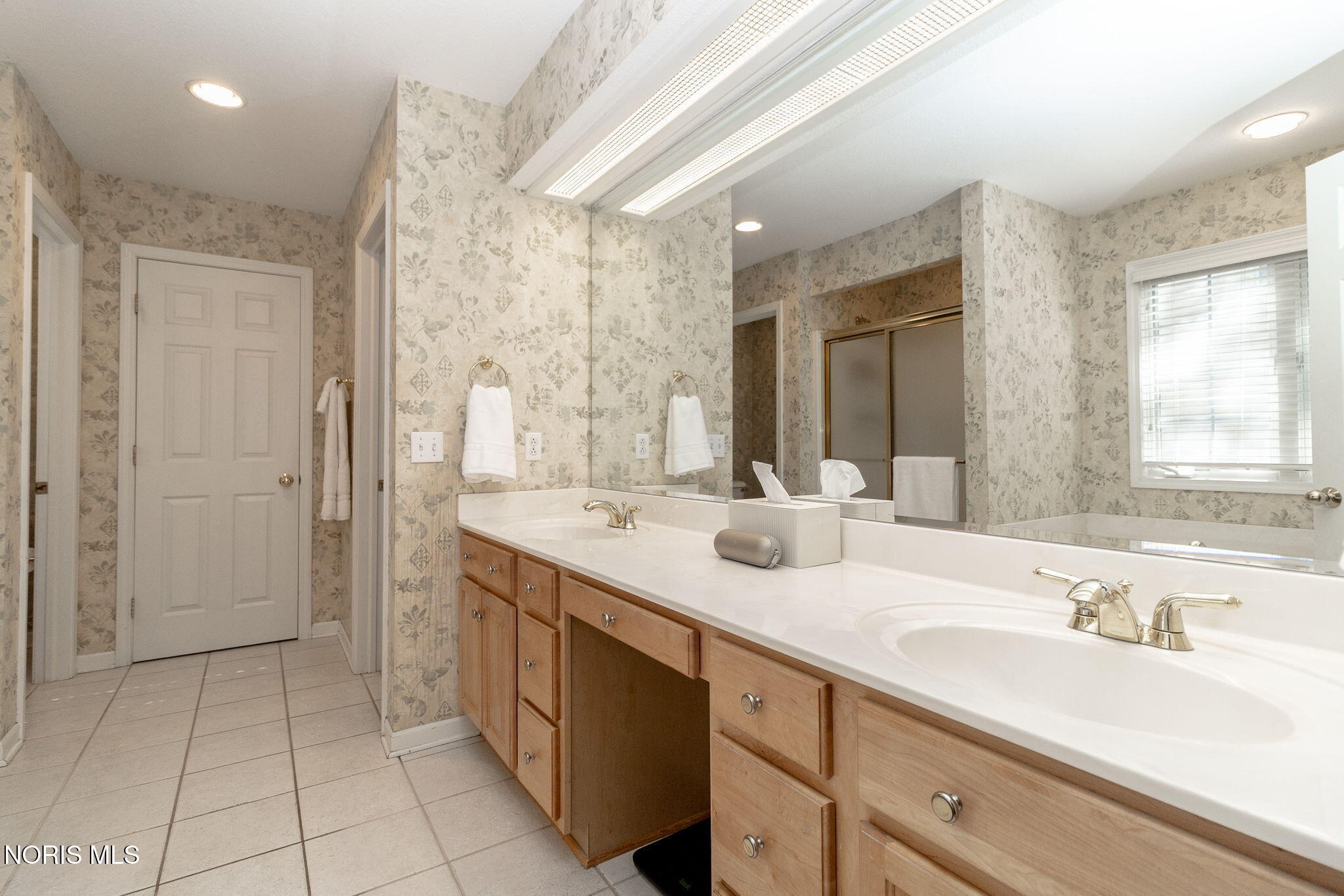 8948 Linden Lake Road