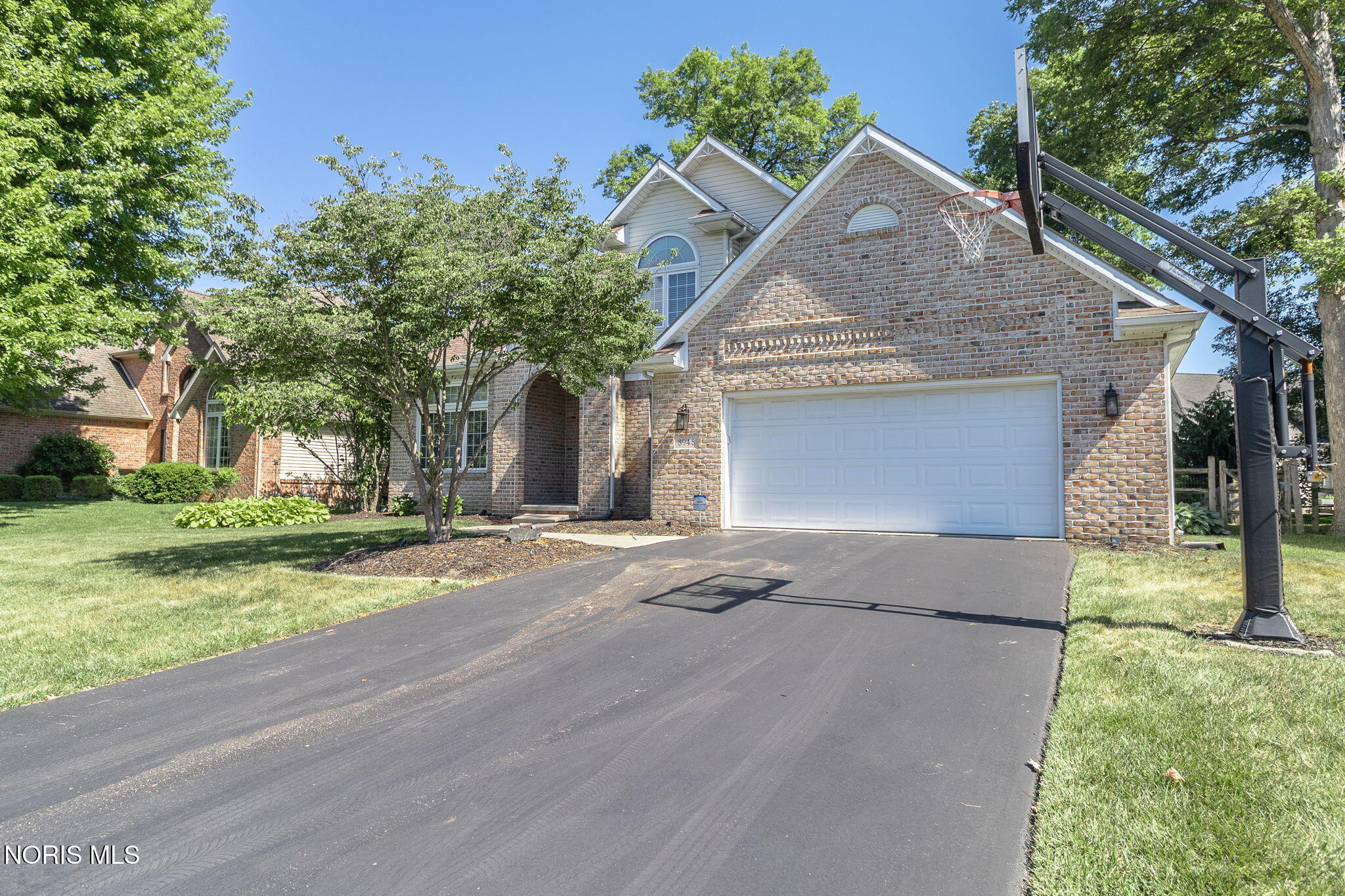 8948 Linden Lake Road
