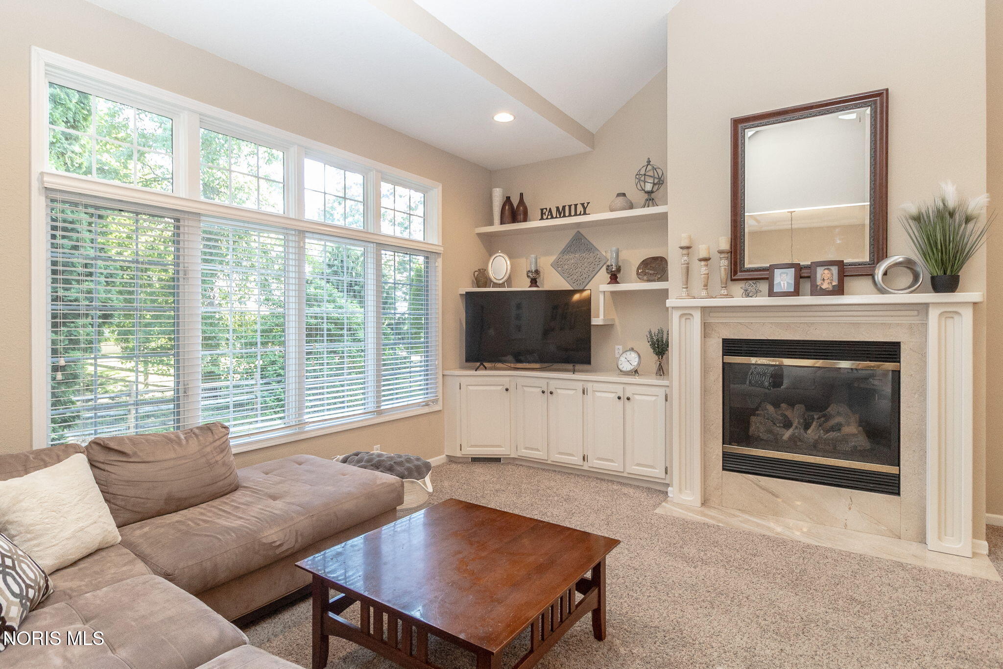 8948 Linden Lake Road