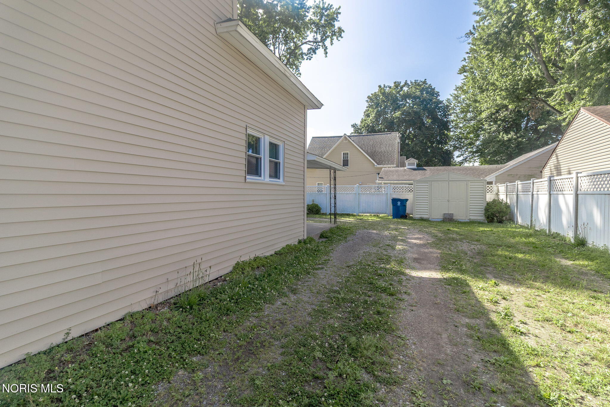 6637 Convent Boulevard