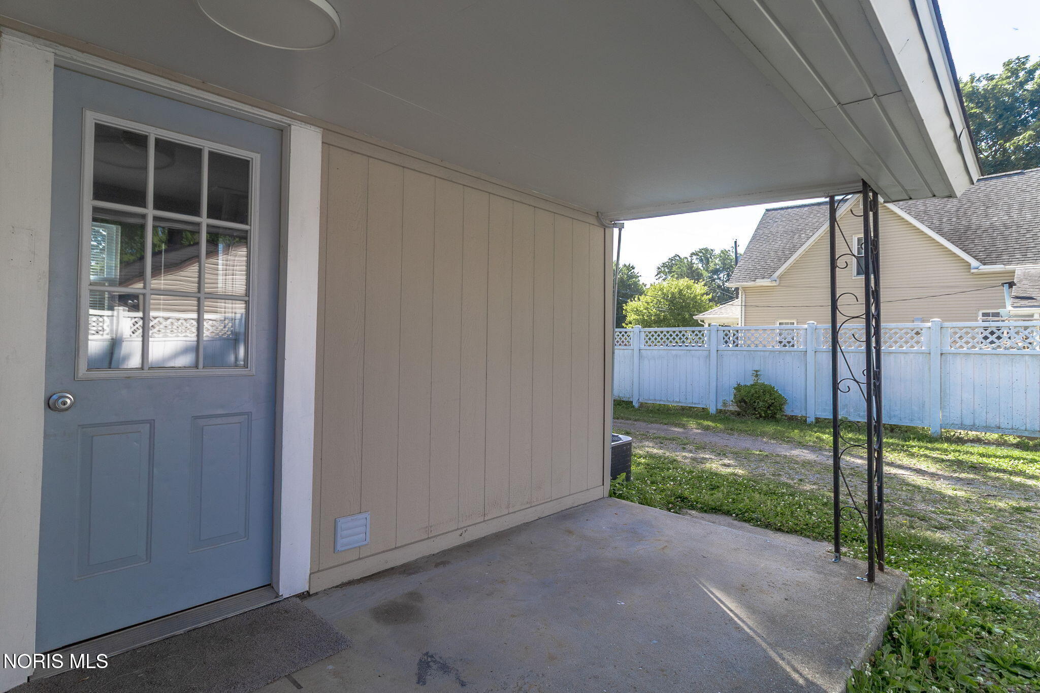 6637 Convent Boulevard
