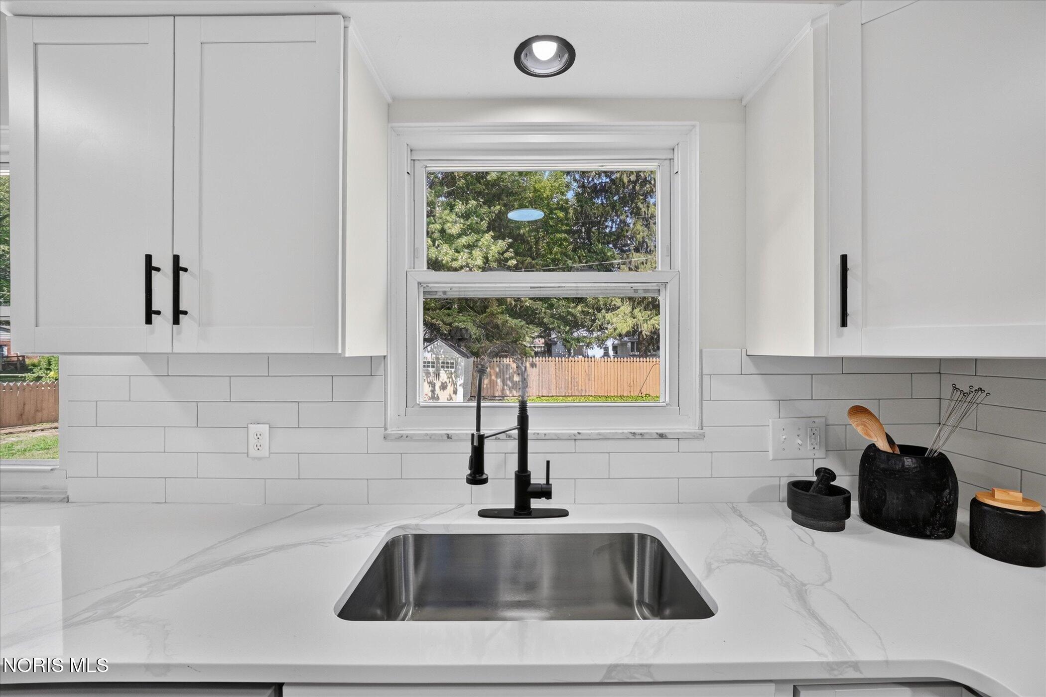 1861 Lynbrook Drive
