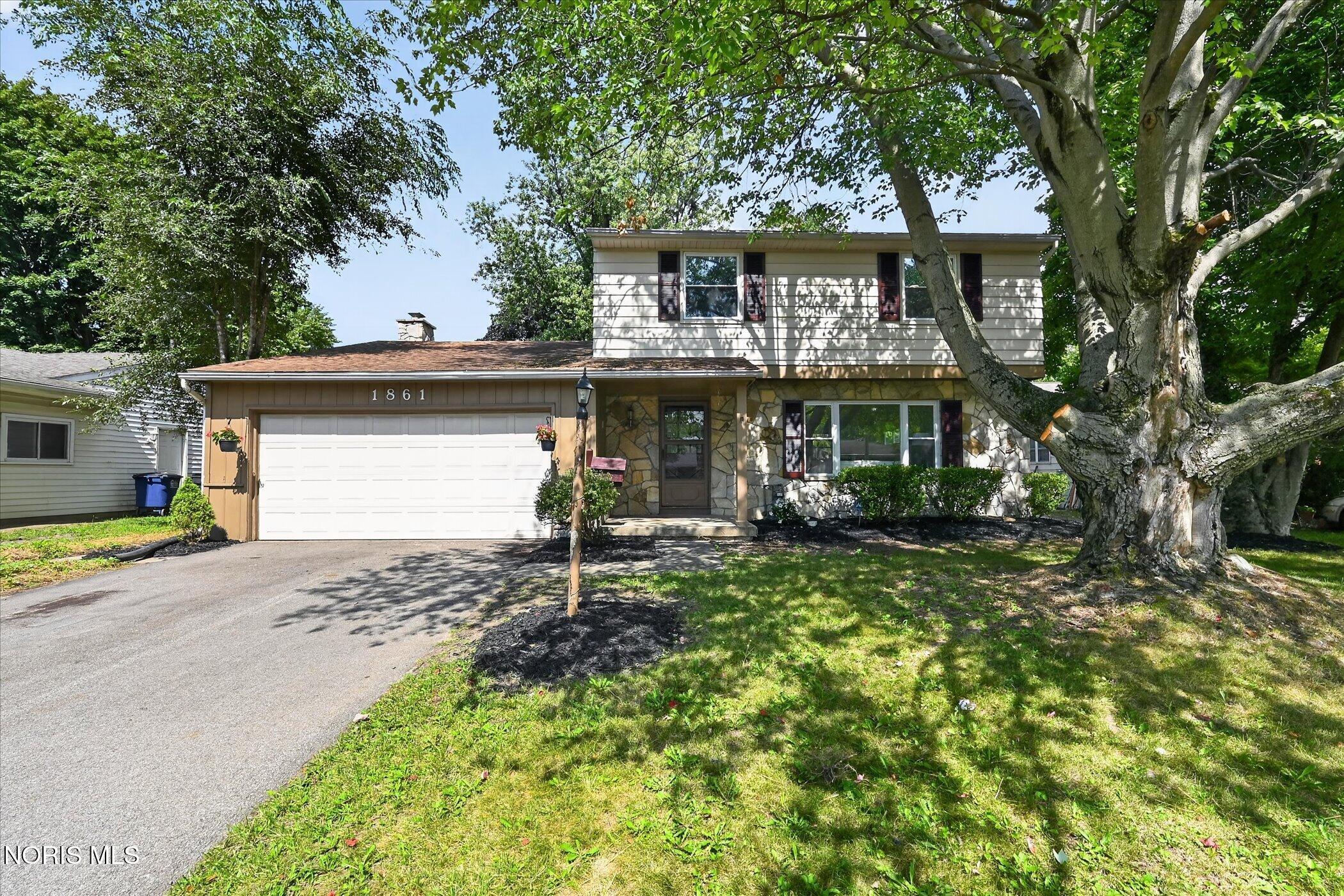 1861 Lynbrook Drive