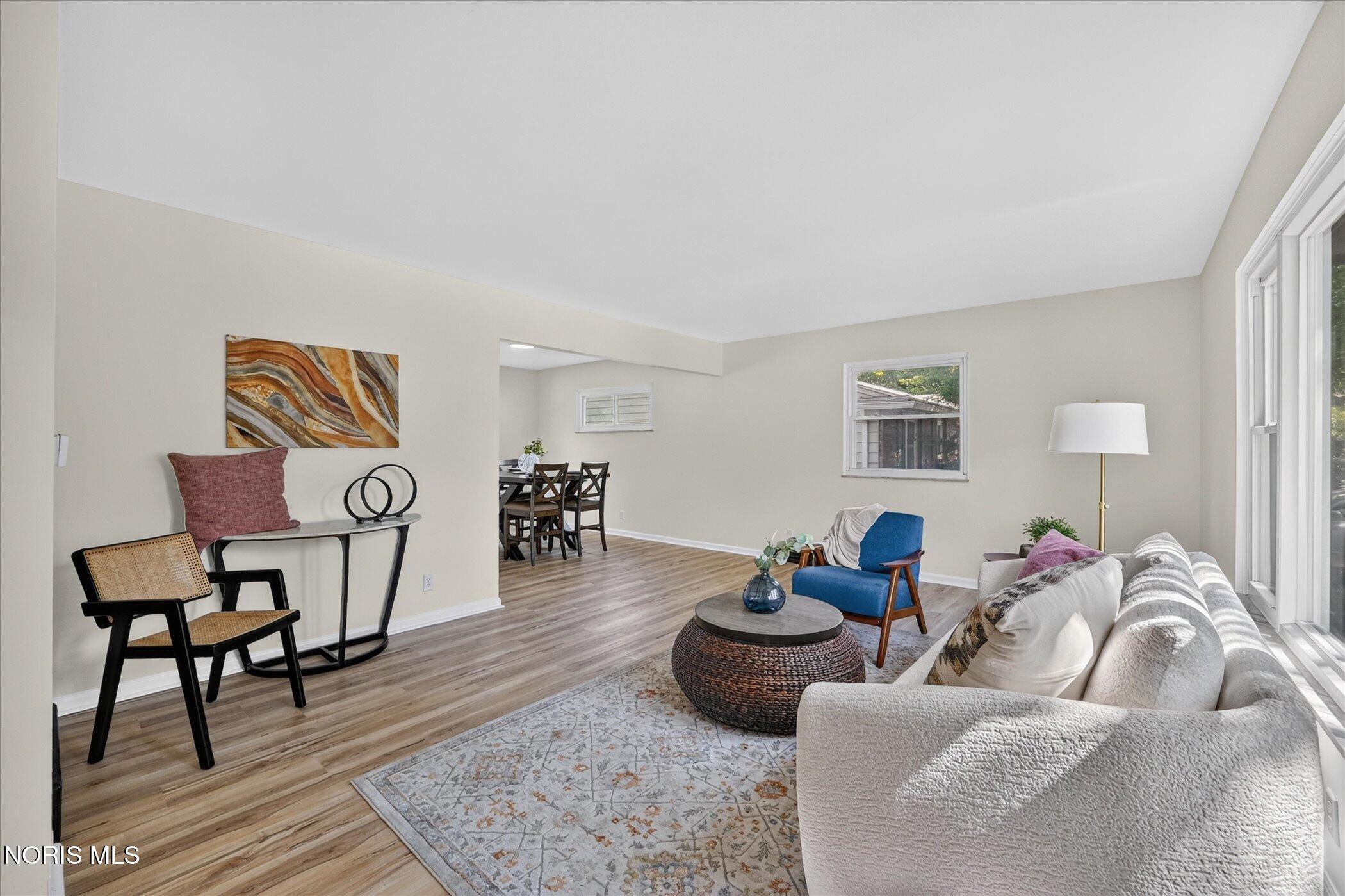 1861 Lynbrook Drive
