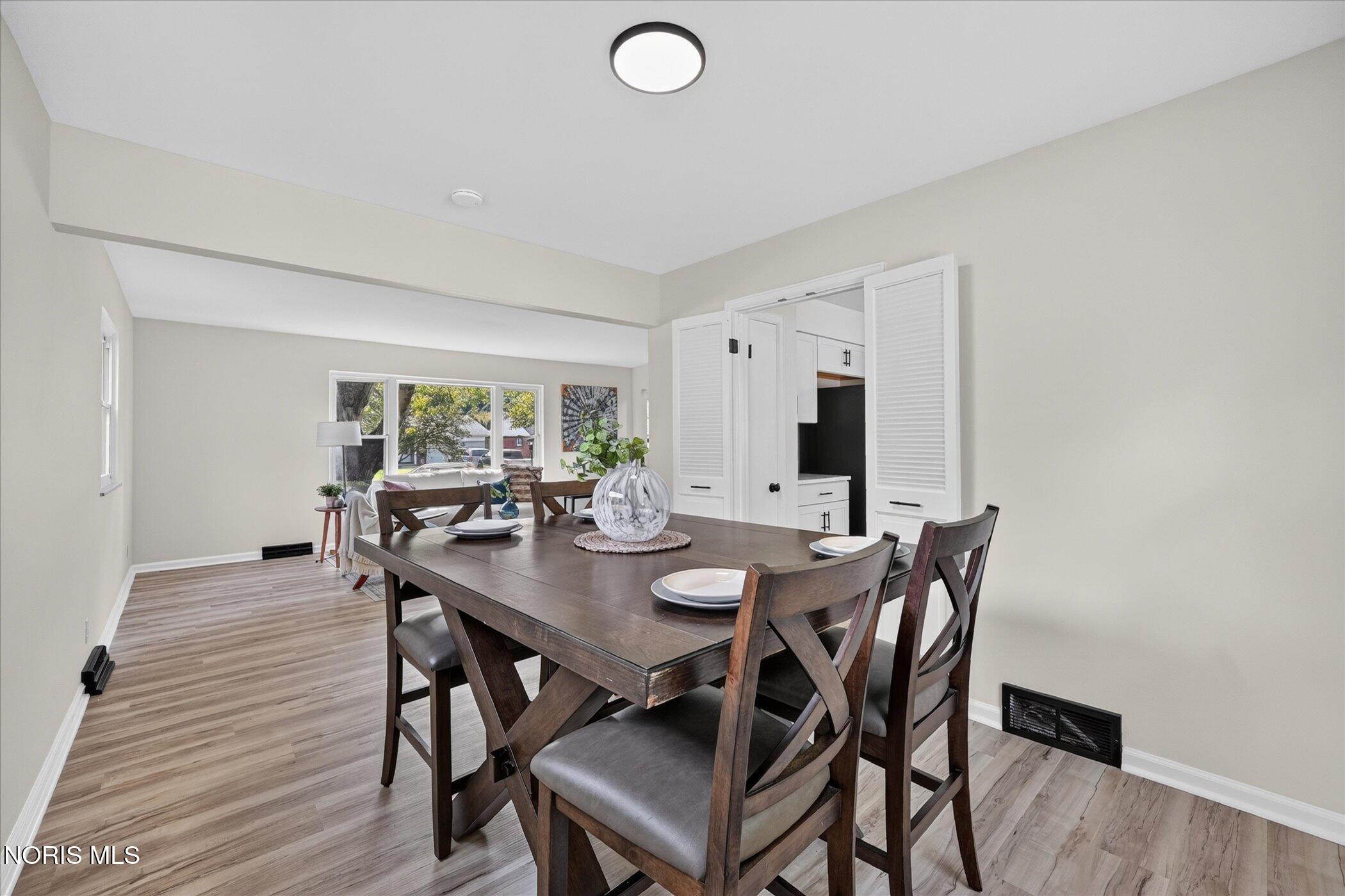 1861 Lynbrook Drive