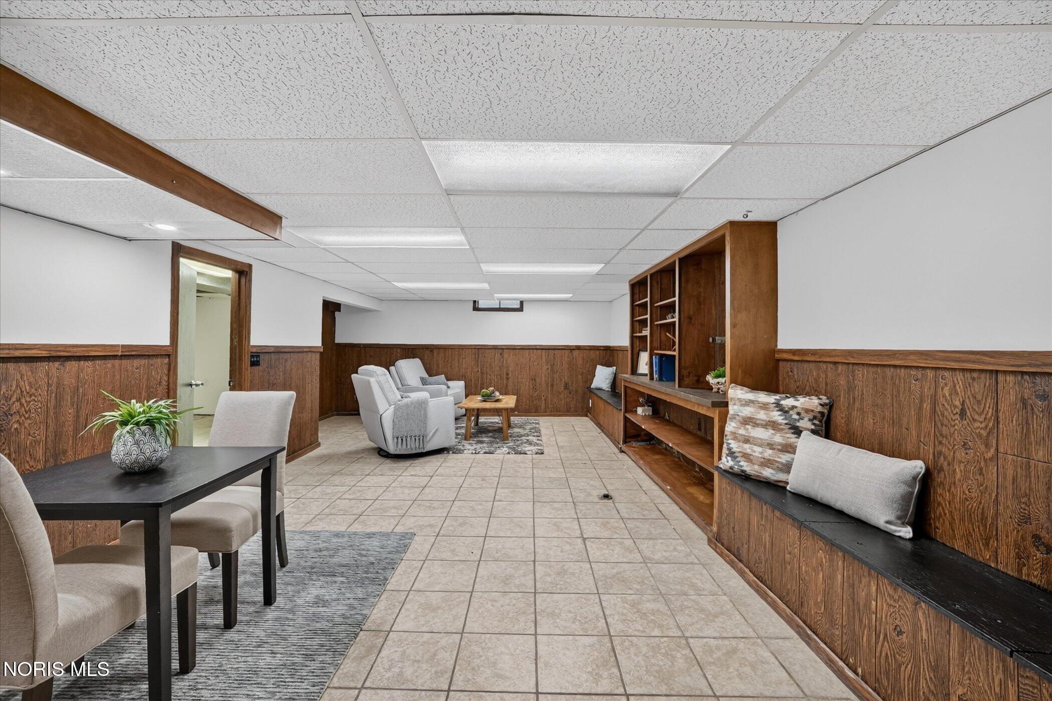 1861 Lynbrook Drive