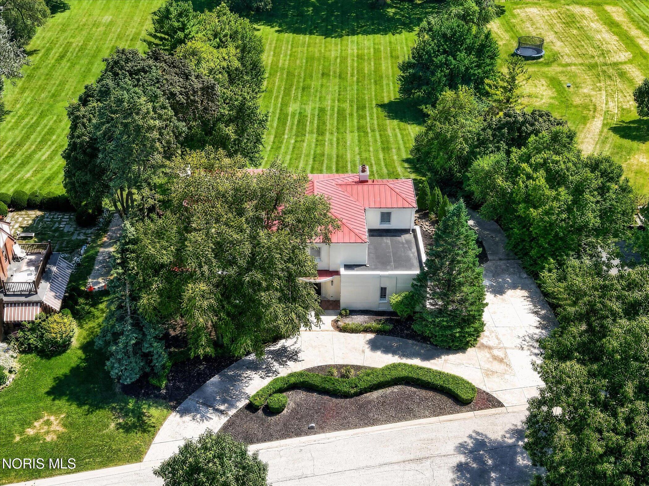 2708 Riverview Drive