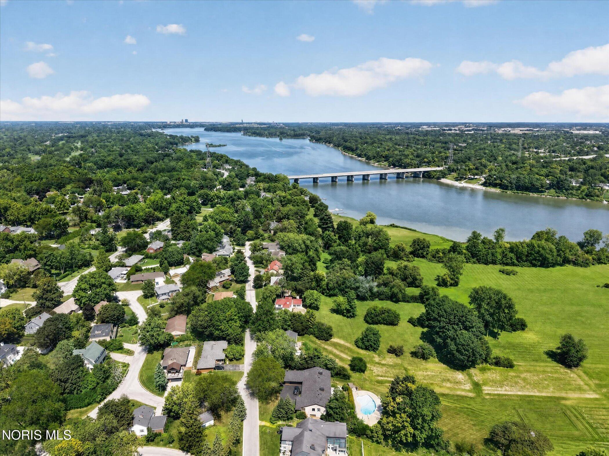 2708 Riverview Drive