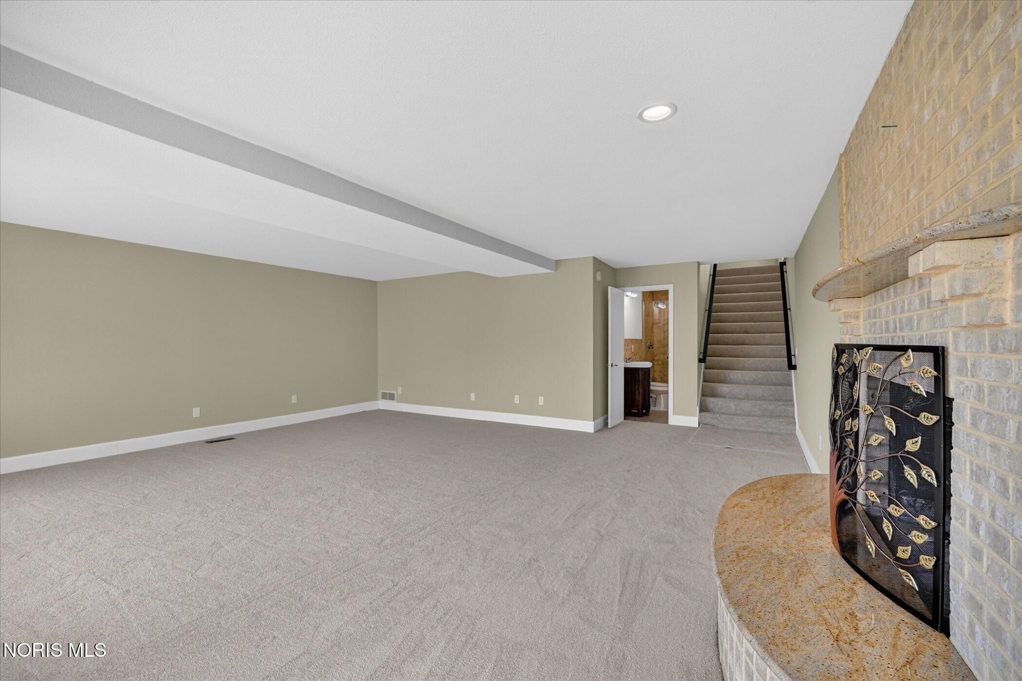 2708 Riverview Drive