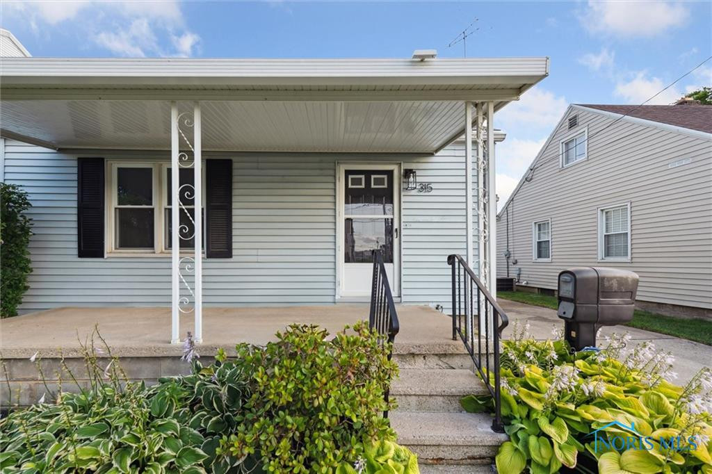 315 W Crawford Avenue