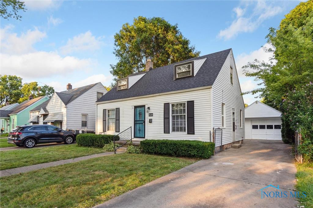 518 Clifton Boulevard