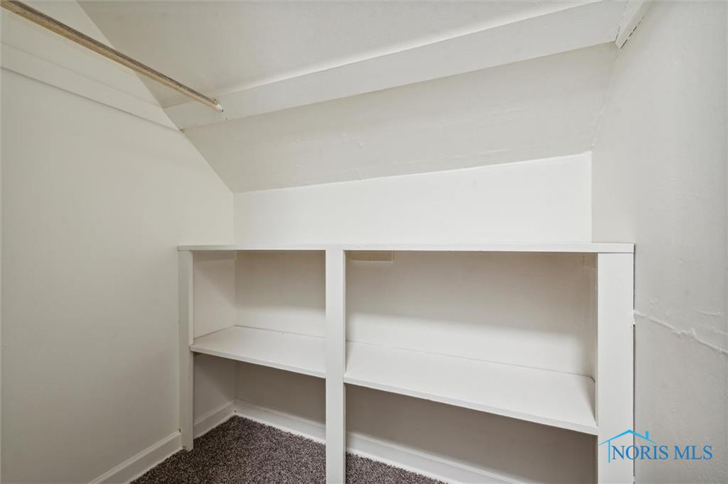 518 Clifton Boulevard