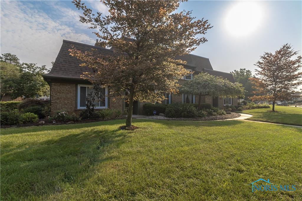 4042 Newcastle Drive