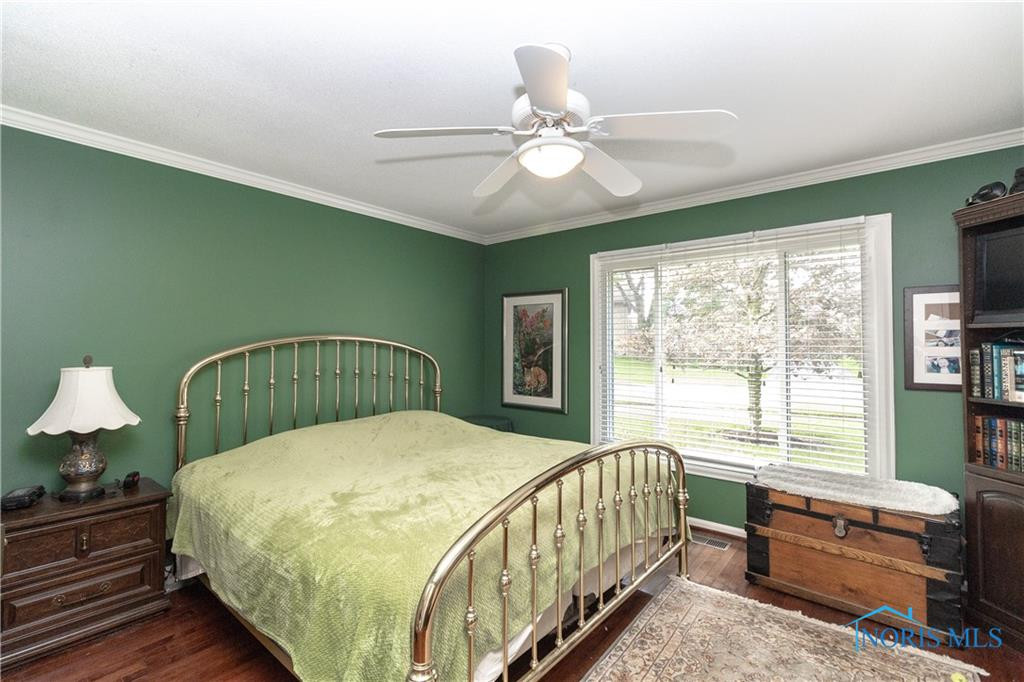 4042 Newcastle Drive