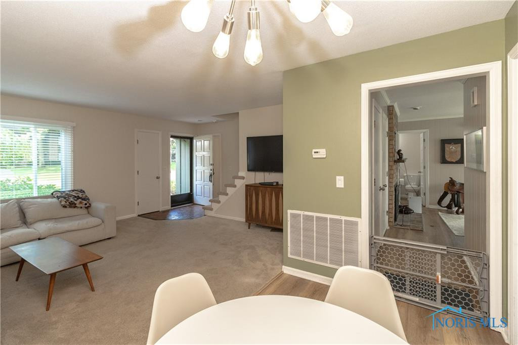 4042 Newcastle Drive