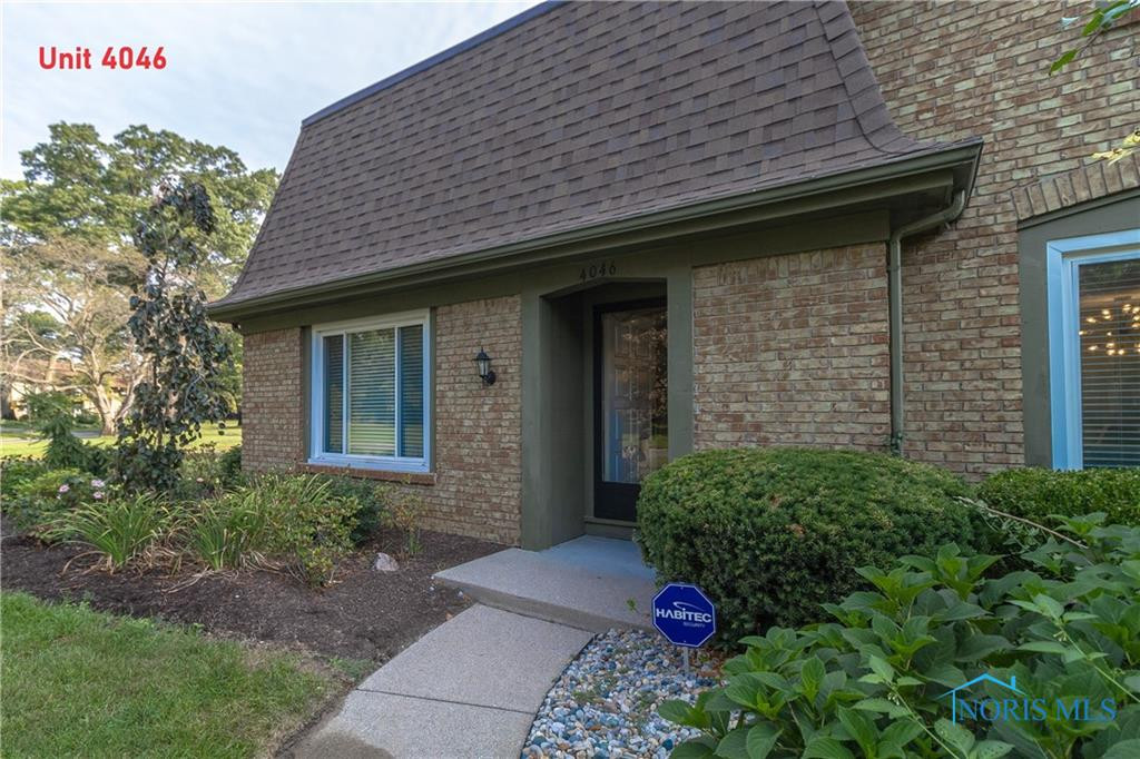 4042 Newcastle Drive