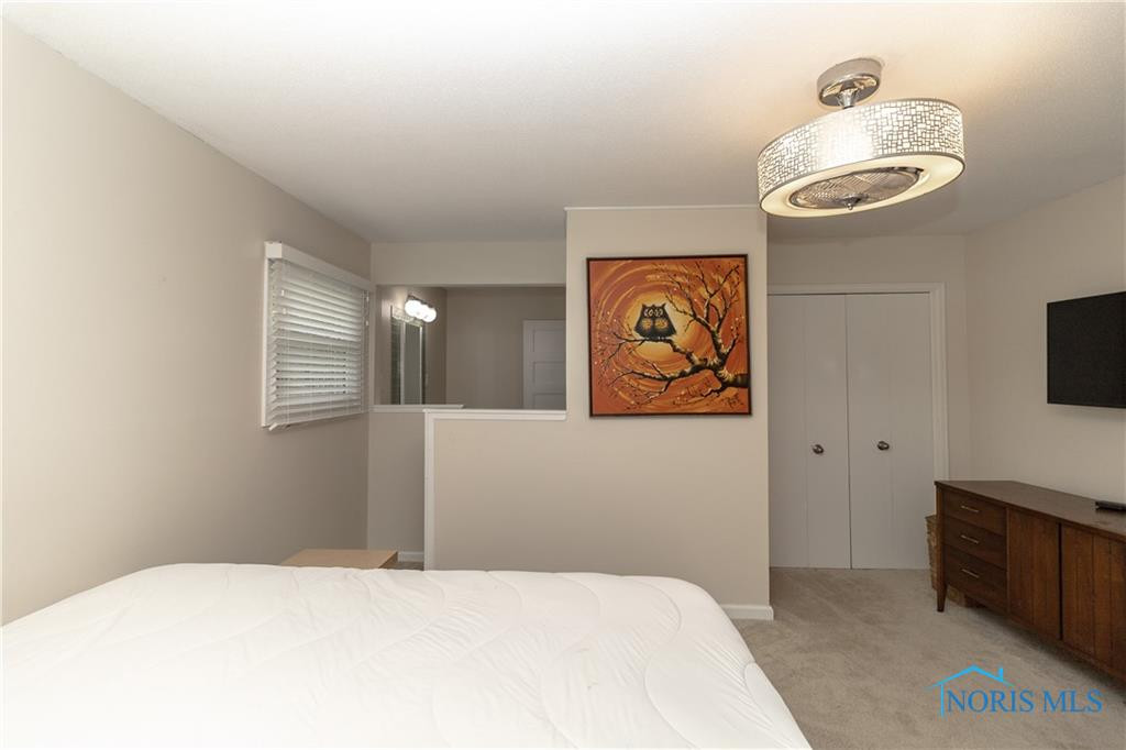 4042 Newcastle Drive