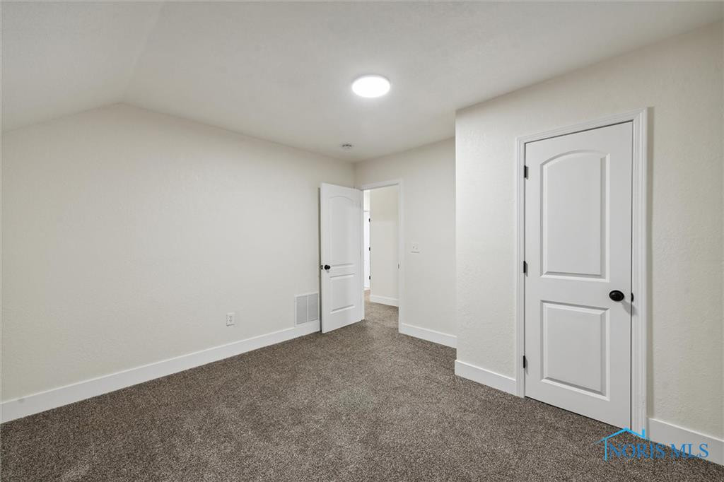 3554 Hazelhurst Avenue