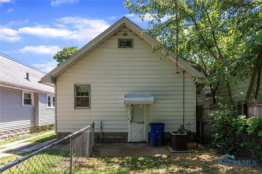 1928 Loxley Road