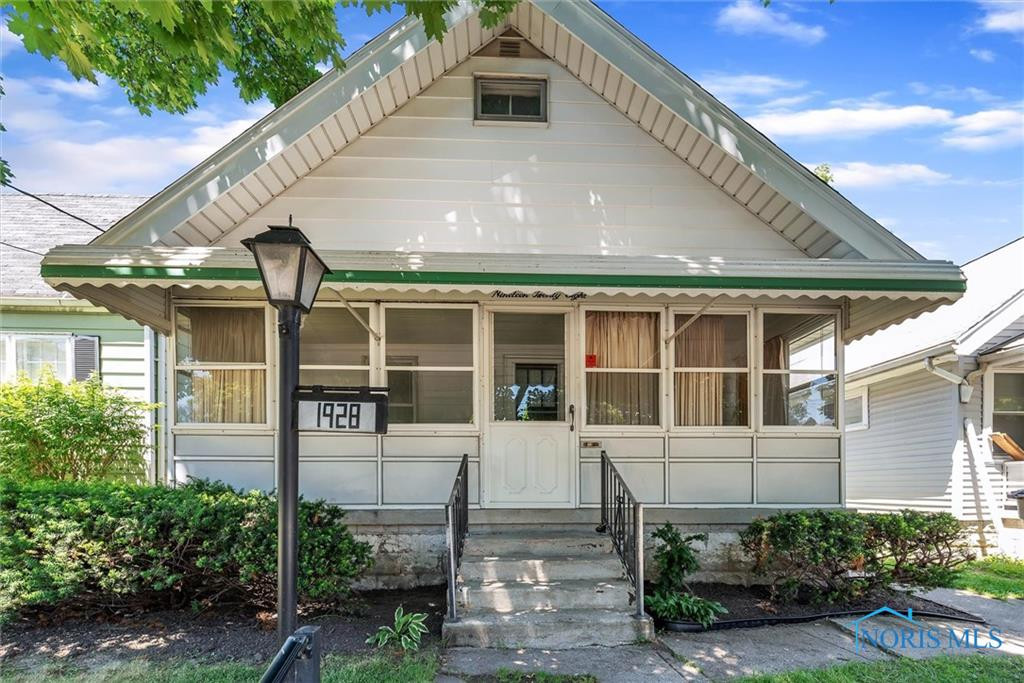 1928 Loxley Road
