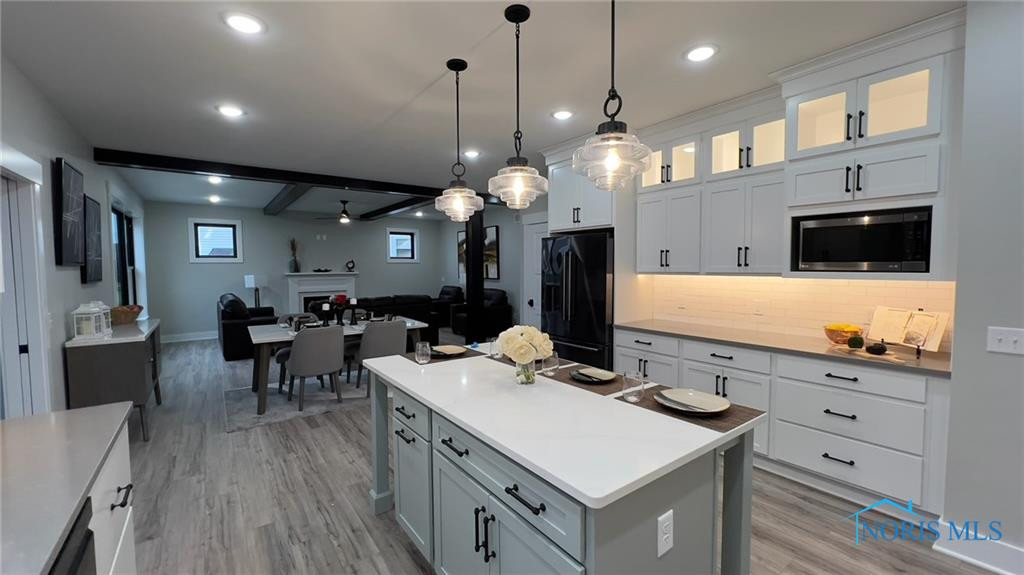 6019 Walnut Springs Boulevard