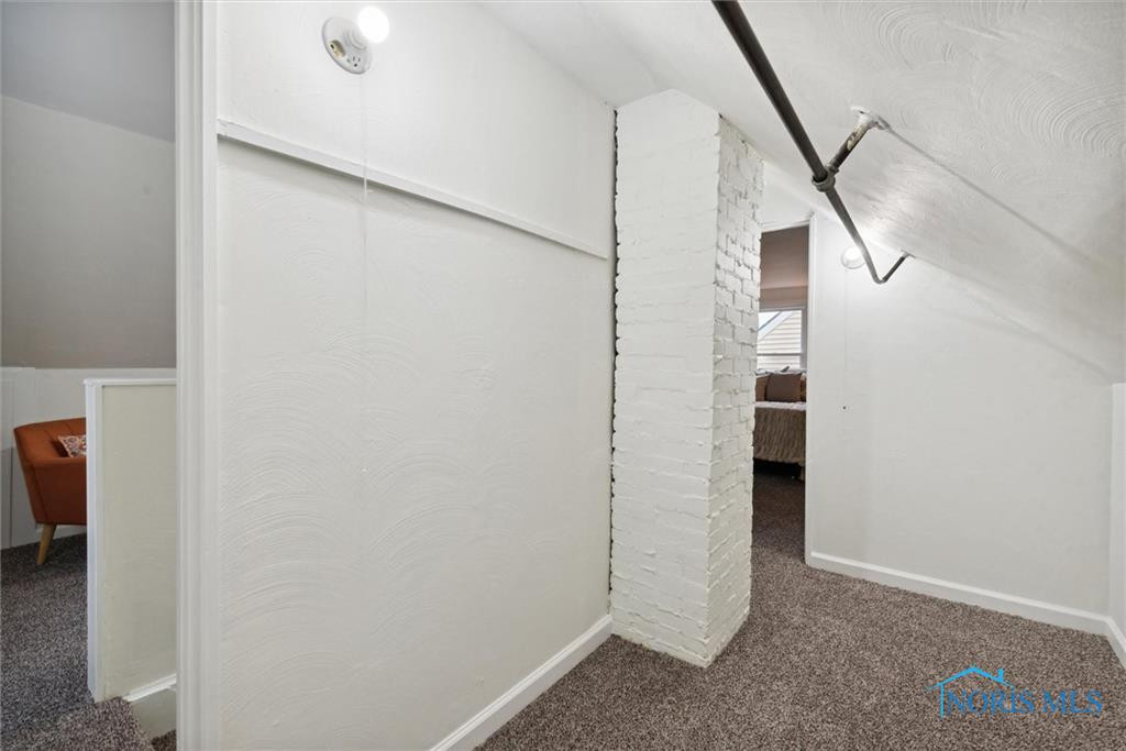 821 Alvison Road