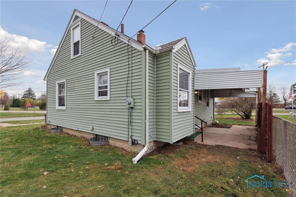 1021 Leith Street