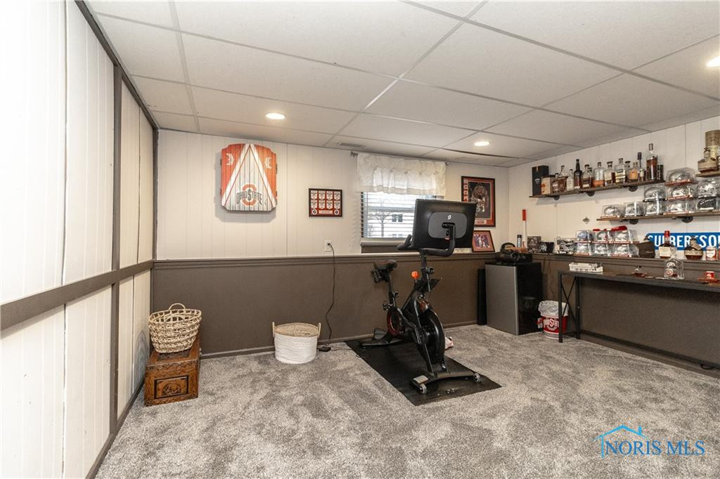 6401 Wedgewood Drive