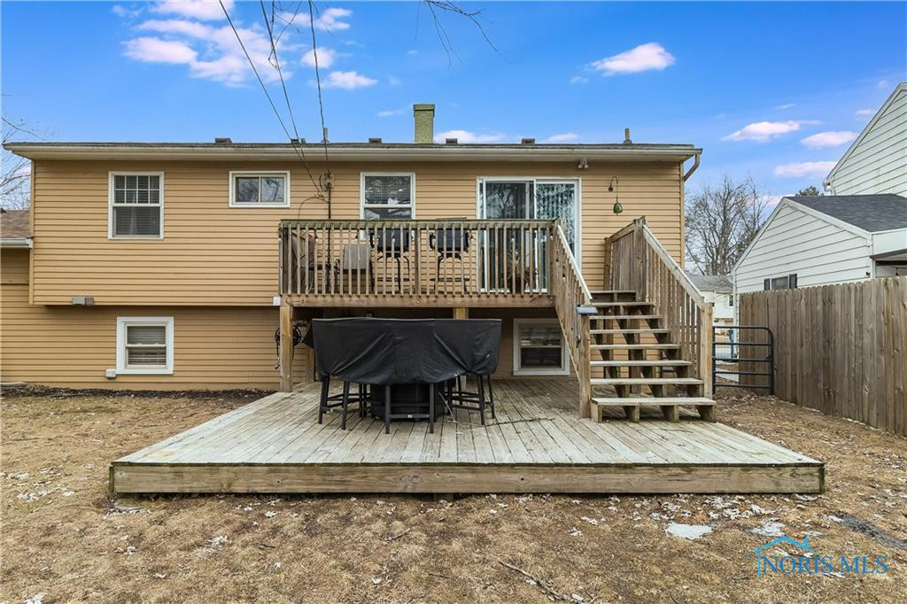 6401 Wedgewood Drive