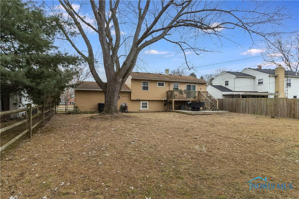 6401 Wedgewood Drive