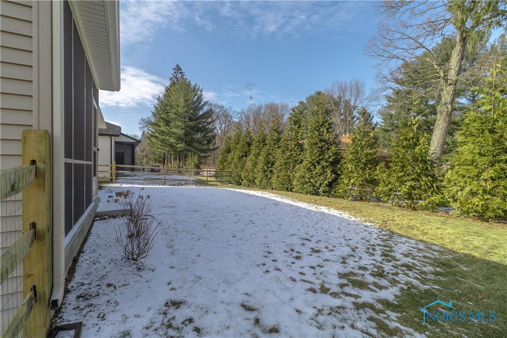 7508 King Acres Drive