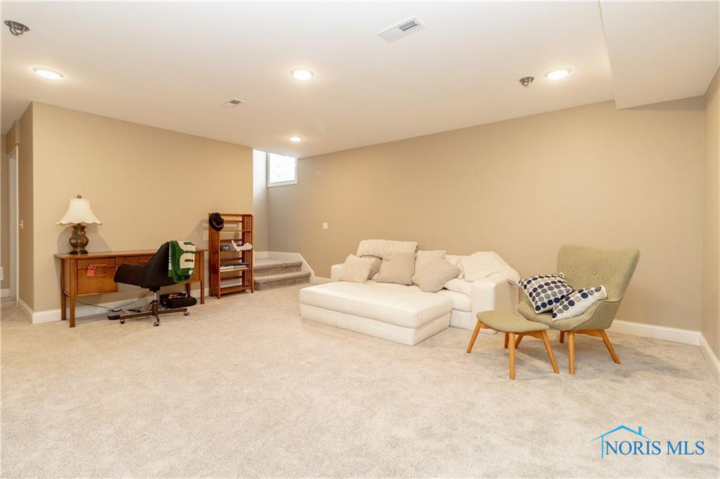 7508 King Acres Drive