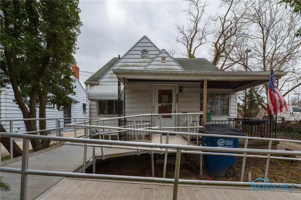 1837 Freeman Street