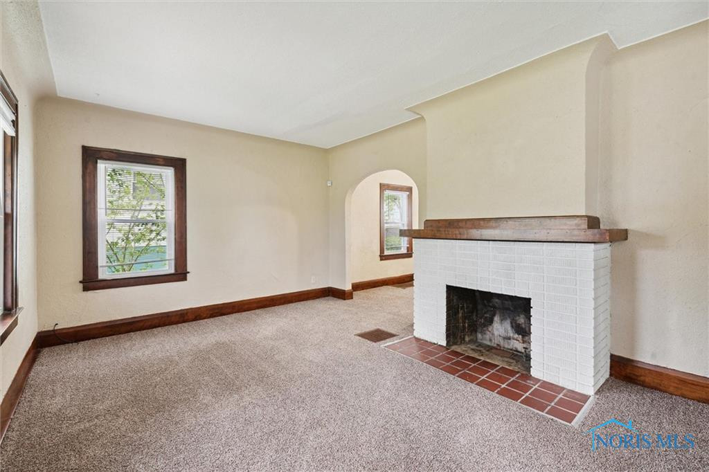 1708 Hinsdale Drive