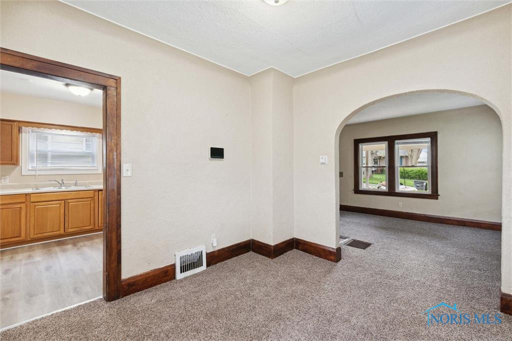 1708 Hinsdale Drive