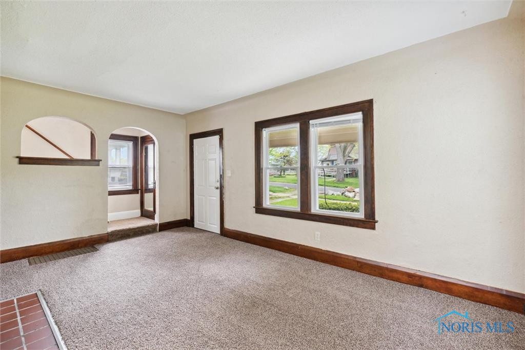 1708 Hinsdale Drive