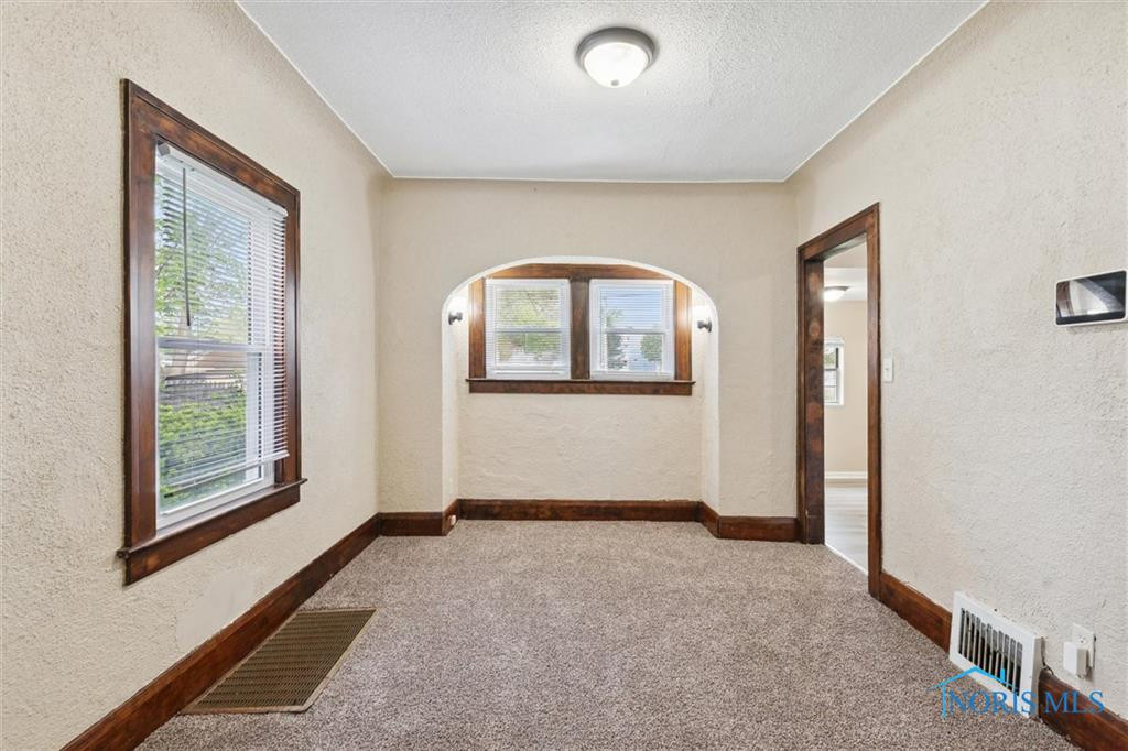 1708 Hinsdale Drive